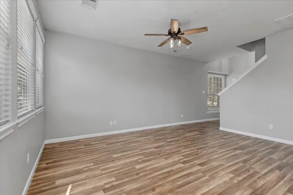 $279,900 | 71 Summer Haze Circle, The Woodlands, TX 77382