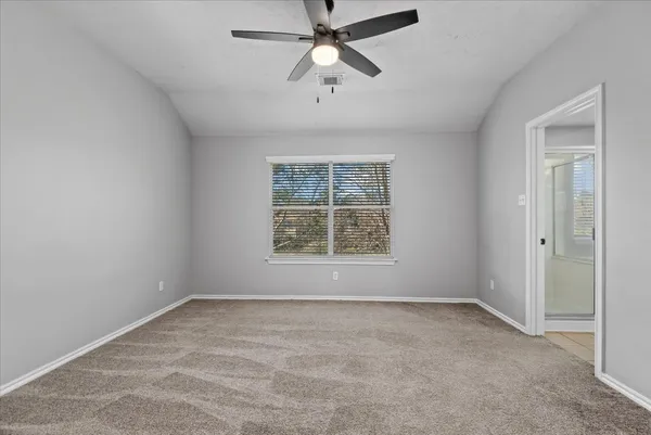 $279,900 | 71 Summer Haze Circle, The Woodlands, TX 77382