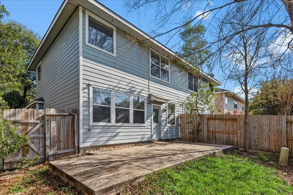 $279,900 | 71 Summer Haze Circle, The Woodlands, TX 77382