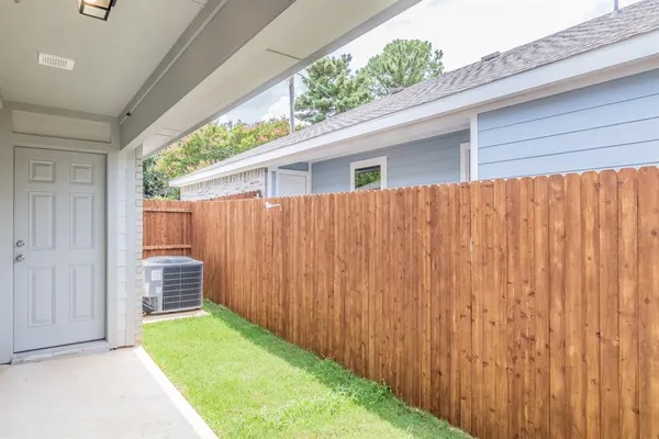 $1,875 | 4610 Sausalito Drive, Arlington, TX 76016