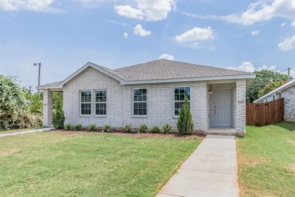 $1,875 | 4610 Sausalito Drive, Arlington, TX 76016