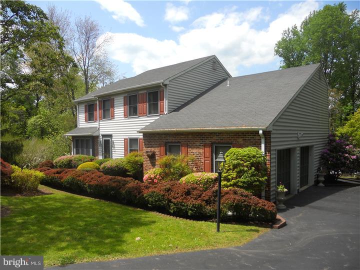 23 Ravine Road Trenton, NJ 08628 - Photo 2 of 24 Exterior Side