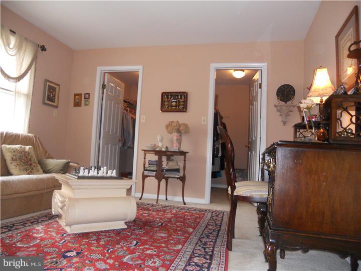 23 Ravine Road Trenton, NJ 08628 - Photo 16 of 24 Walk-in Closet