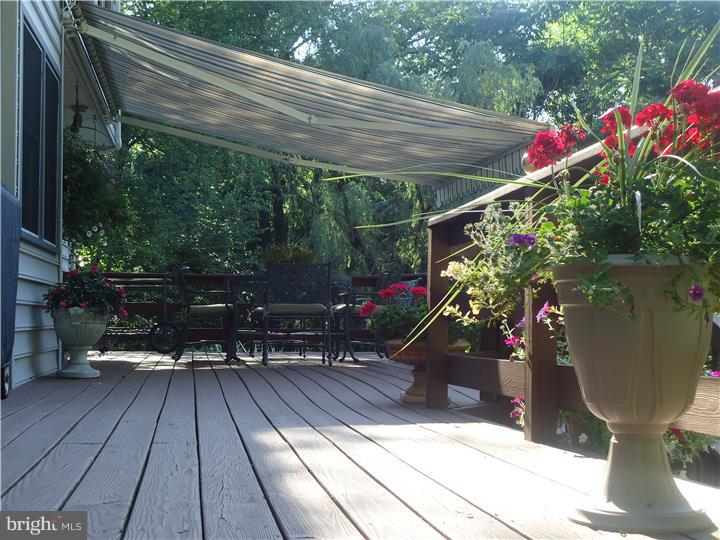 23 Ravine Road Trenton, NJ 08628 - Photo 24 of 24 Deck