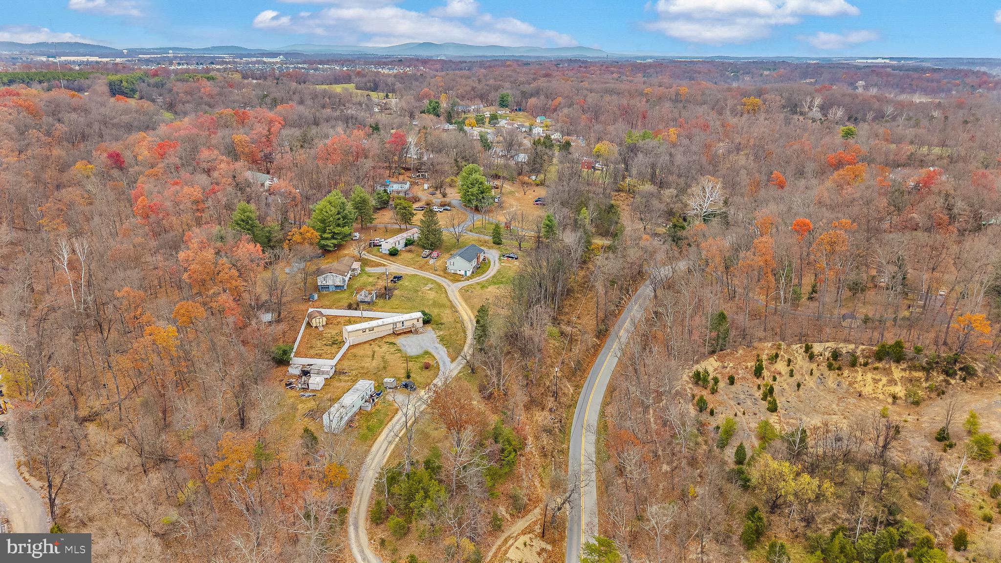 87 Explorer Lane Martinsburg, WV 25404 - Photo 27 of 27 a view of city and mountain