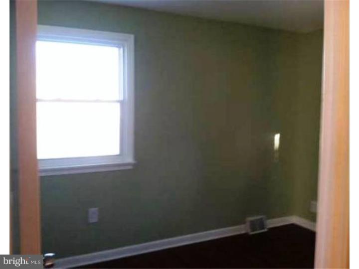 9229 Academy Road Philadelphia, PA 19114 - Photo 3 of 11 Gallery Image 3