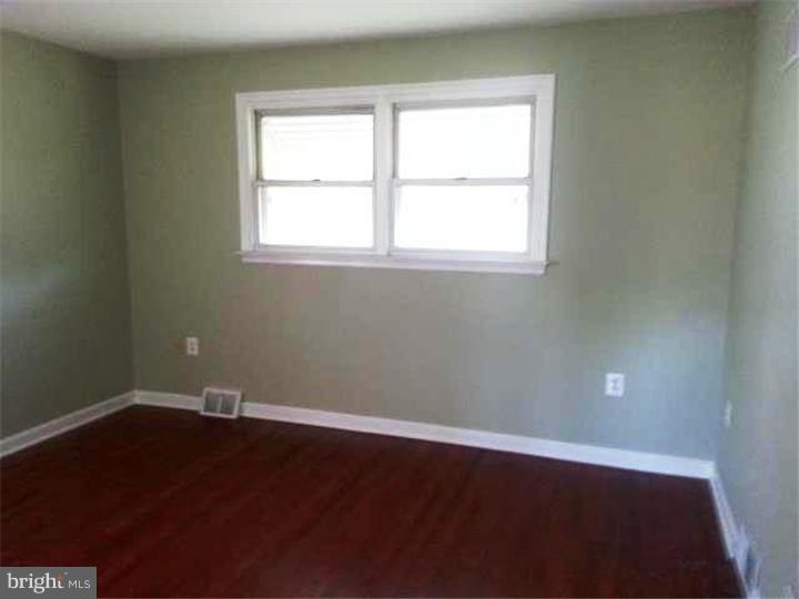 9229 Academy Road Philadelphia, PA 19114 - Photo 7 of 11 Gallery Image 7