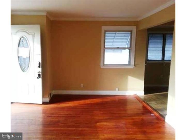 9229 Academy Road Philadelphia, PA 19114 - Photo 9 of 11 Gallery Image 9