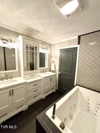 $374,000 | 12996 River Lane, Coeburn, VA 24230