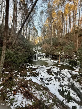 $374,000 | 12996 River Lane, Coeburn, VA 24230