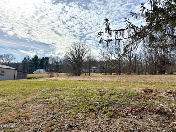 $374,000 | 12996 River Lane, Coeburn, VA 24230