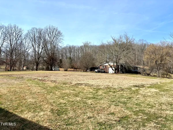 $374,000 | 12996 River Lane, Coeburn, VA 24230
