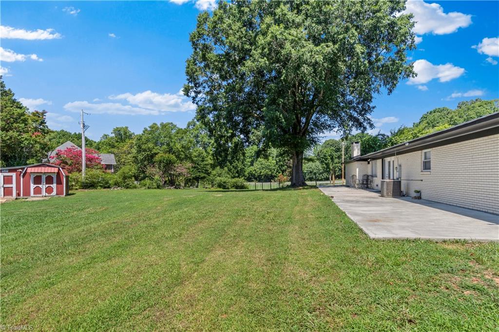 1456 Farmer Road Denton, NC 27239 - Photo 8 of 32 Gallery Image 8