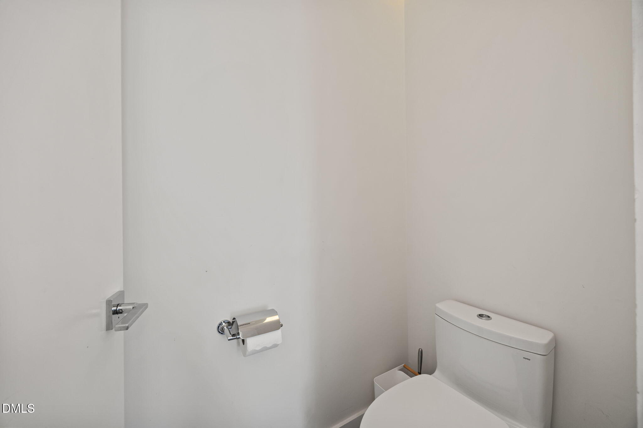 2327 Clark Avenue Raleigh, NC 27607 - Photo 10 of 44 23-web-or-mls-IMG_5125