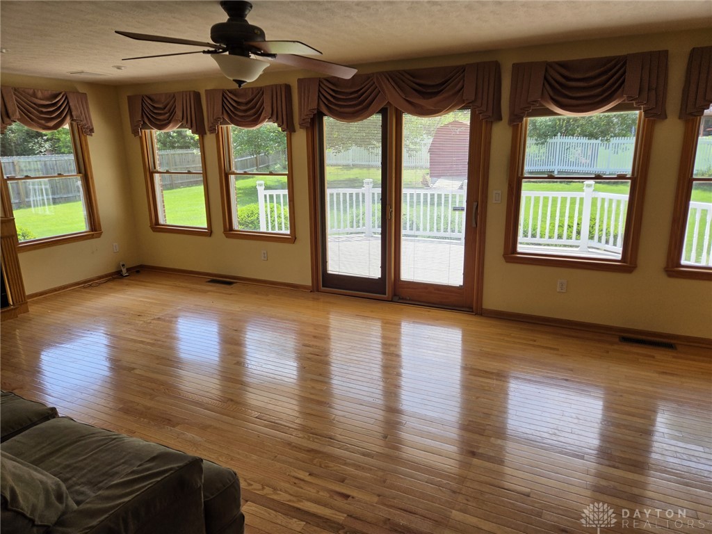 4595 Todd Road Franklin, OH 45005 - Photo 11 of 44