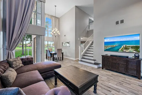 $675,000 | 93 Admirals Court, Palm Beach Gardens, FL 33418