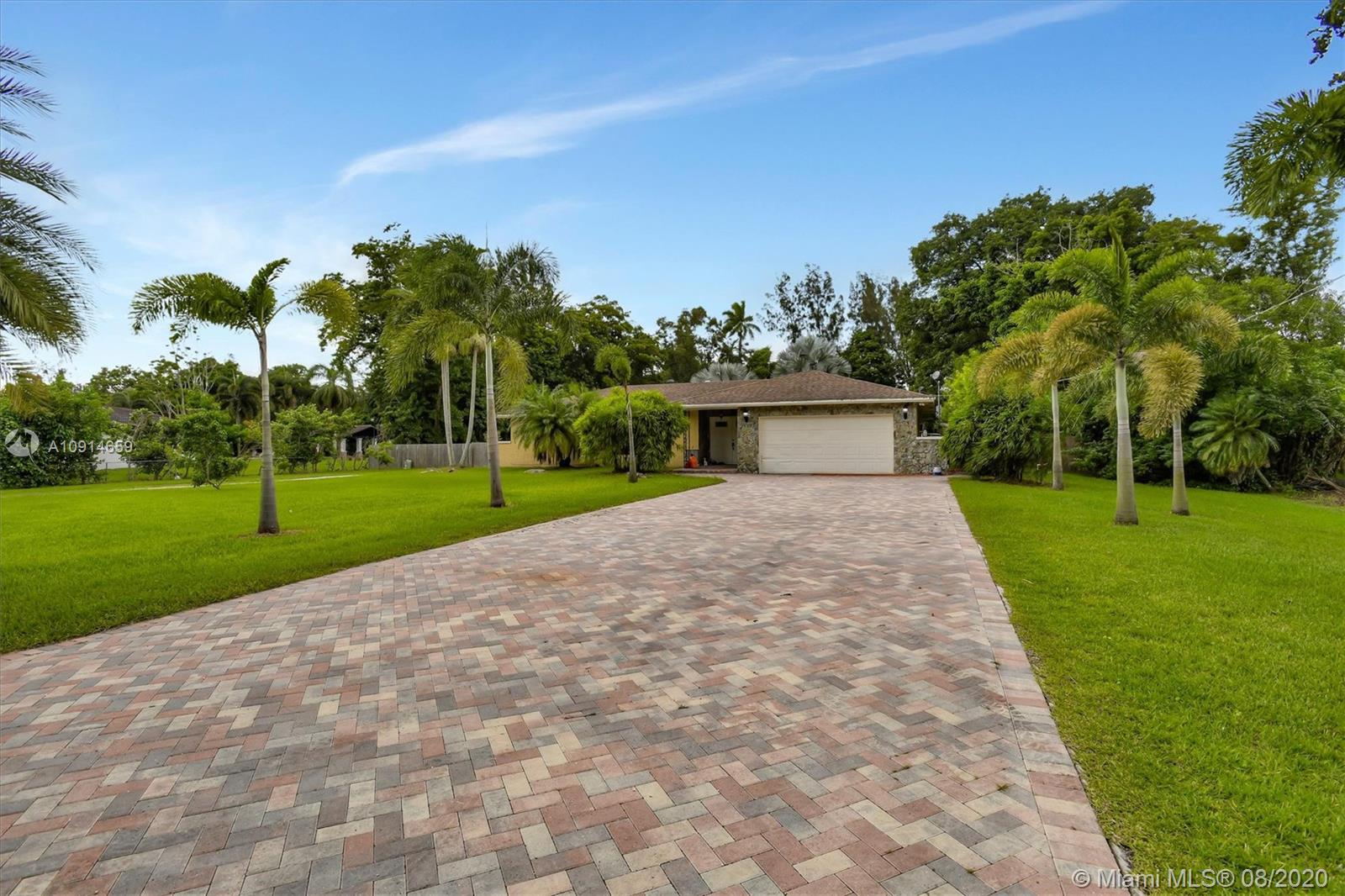 14601 Southwest 63rd Street Southwest Ranches, FL 33330 - Photo 1 of 40