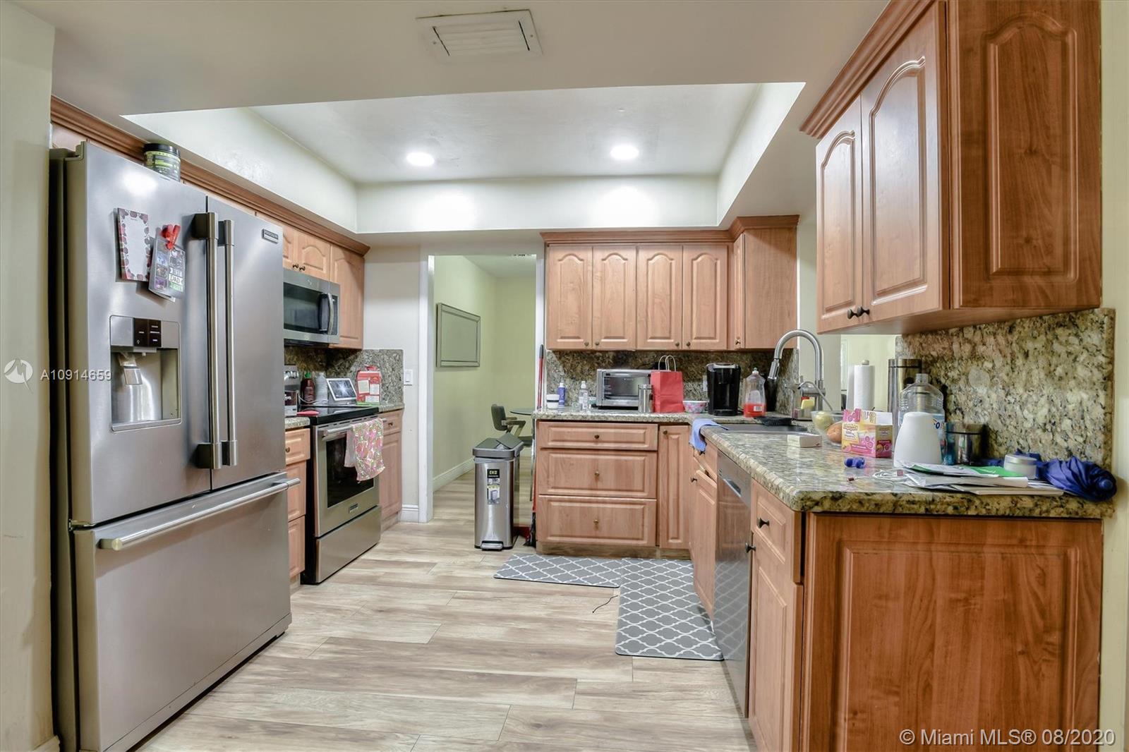 14601 Southwest 63rd Street Southwest Ranches, FL 33330 - Photo 12 of 40