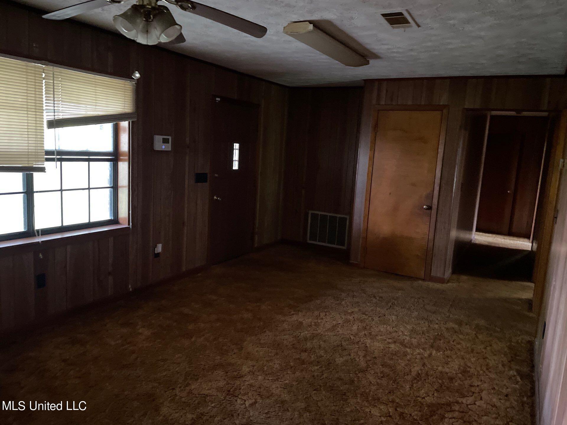 7420 County Line Road Carthage, MS 39051 - Photo 9 of 26 150-Apr 15 2024 04_33pm-rUjG