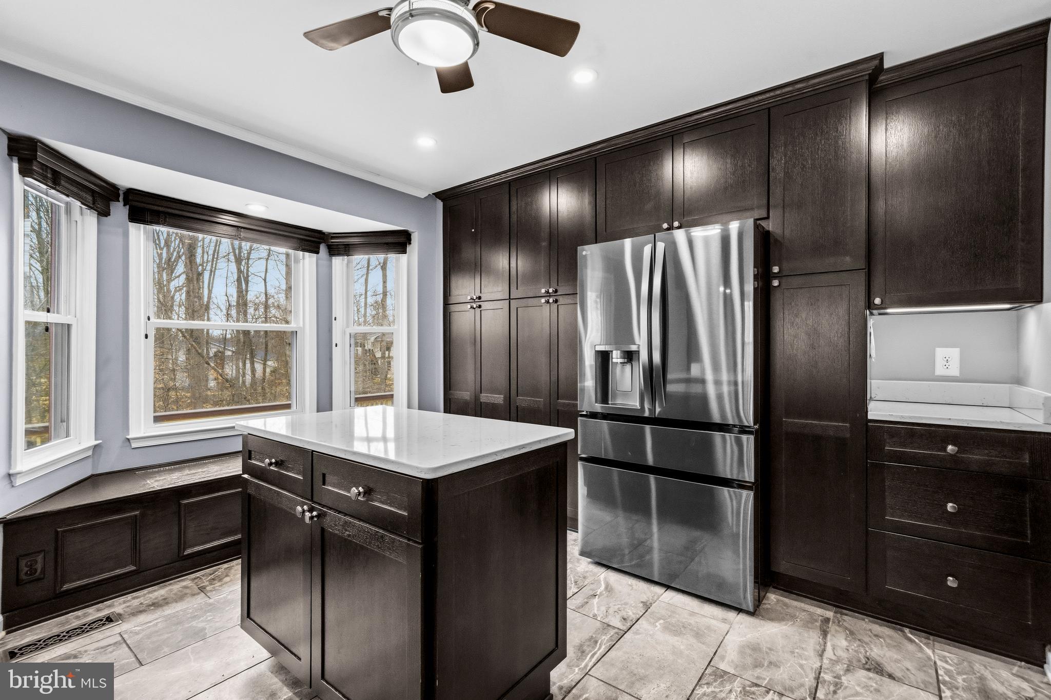 7201 Neaptide Lane Burke, VA 22015 - Photo 20 of 75