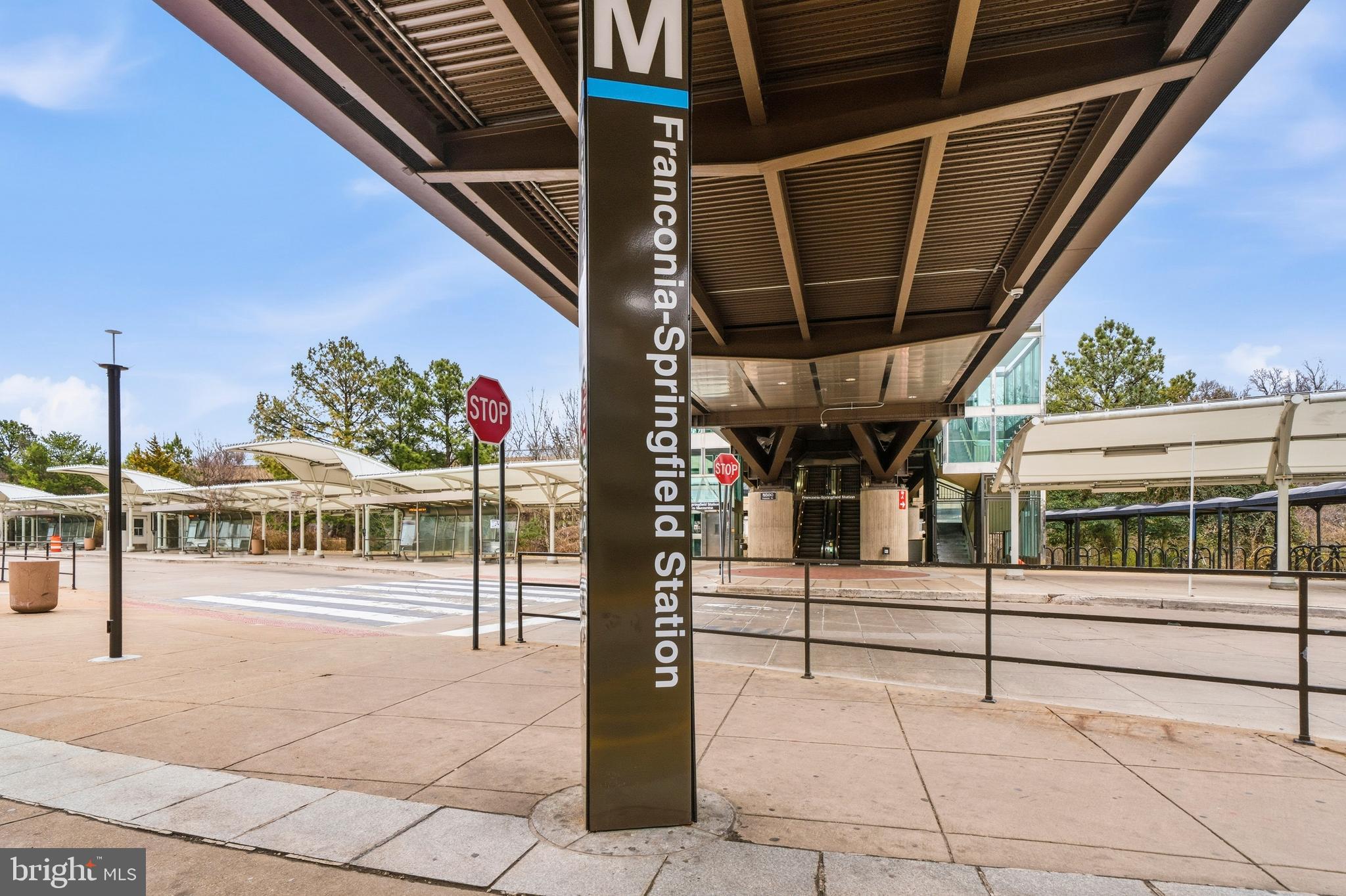 7201 Neaptide Lane Burke, VA 22015 - Photo 60 of 75 a view of a porch with seating space