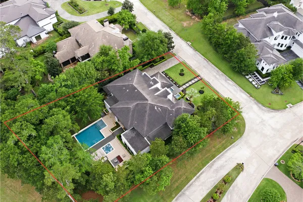 $3,450,000 | 78 South Badger Lodge Circle, The Woodlands, TX 77389