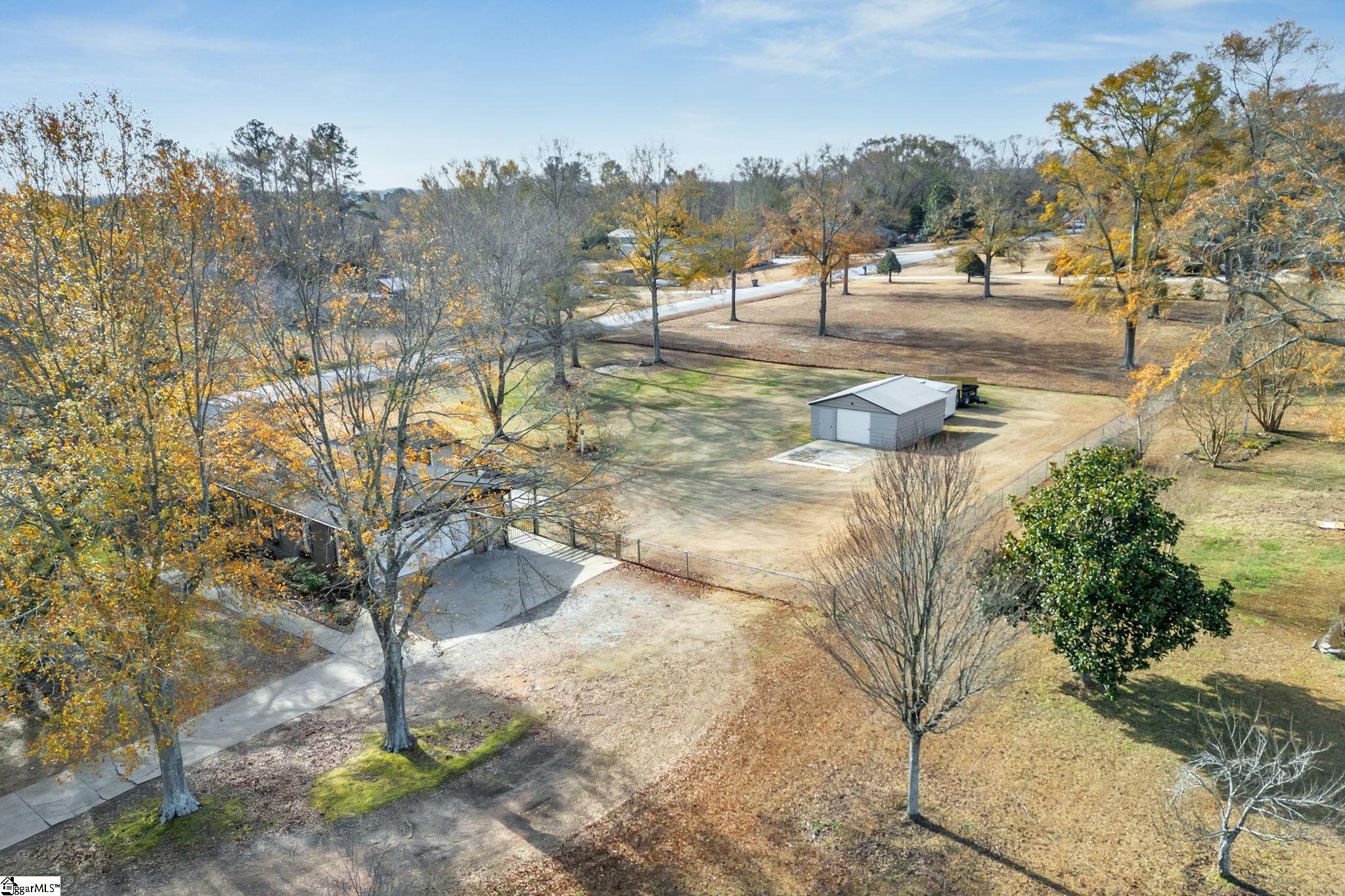 3810 Fork Shoals Road Simpsonville, SC 29680 - Photo 3 of 40