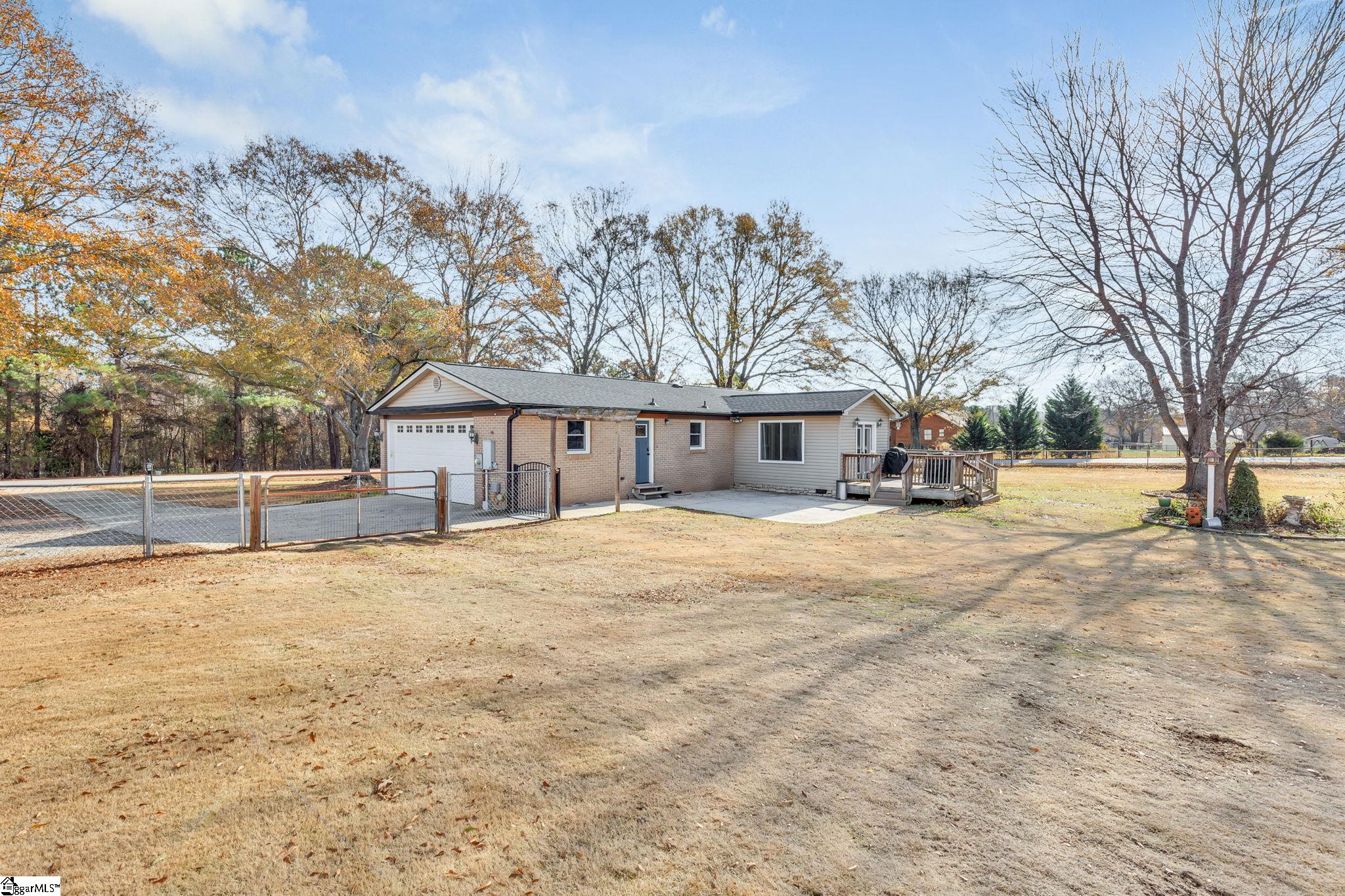 3810 Fork Shoals Road Simpsonville, SC 29680 - Photo 35 of 40
