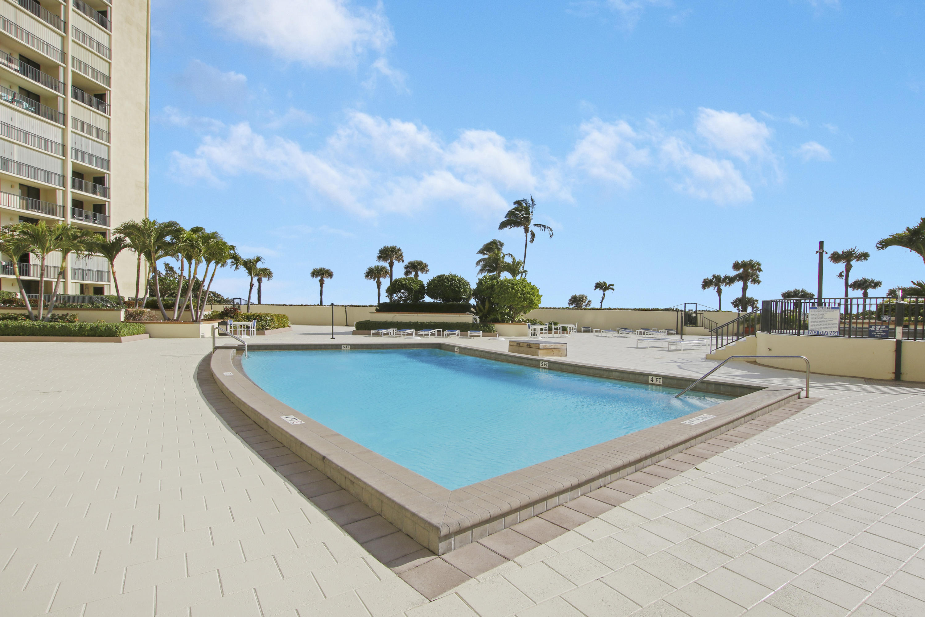 400 Ocean Trail Way, Unit 109 Jupiter, FL 33477 - Photo 26 of 34 House-49 (2)