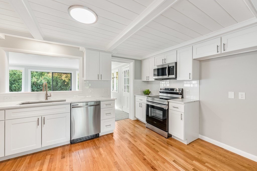 15 Cedarcrest Road Salem, MA 01970 - Photo 7 of 28 Gallery Image 7
