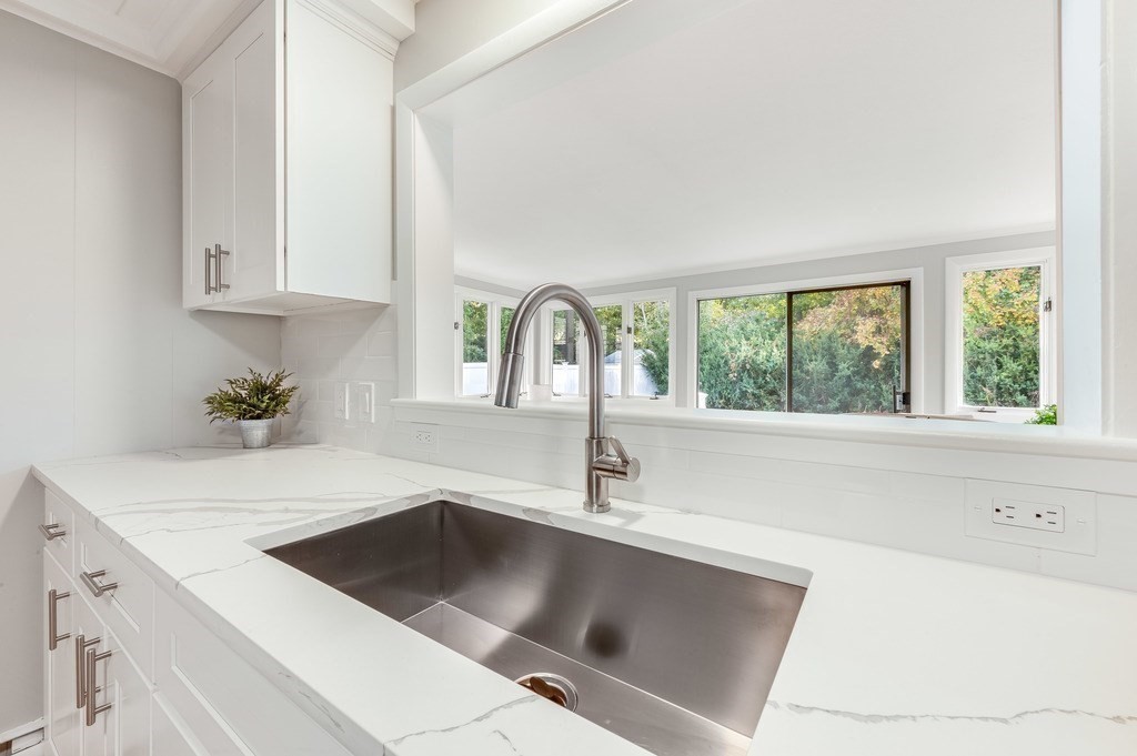 15 Cedarcrest Road Salem, MA 01970 - Photo 10 of 28 Gallery Image 10