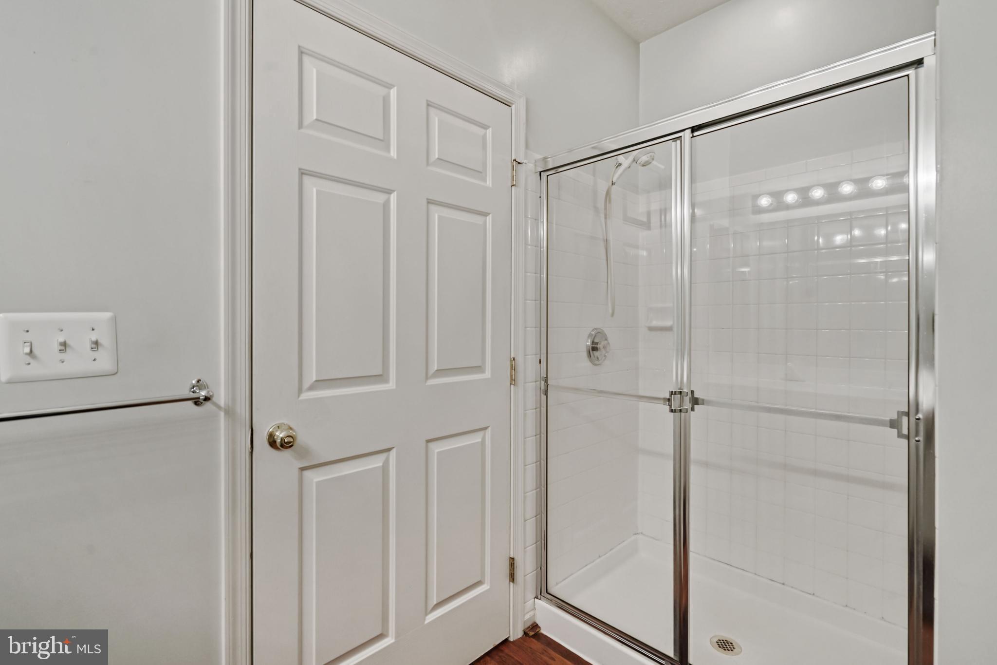 4816 Brightleaf Court Rosedale, MD 21237 - Photo 20 of 28 Primary Bathroom