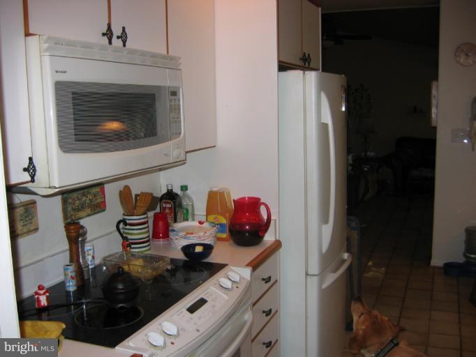 3901 Sweet Air Road Phoenix, MD 21131 - Photo 6 of 14 Kitchen