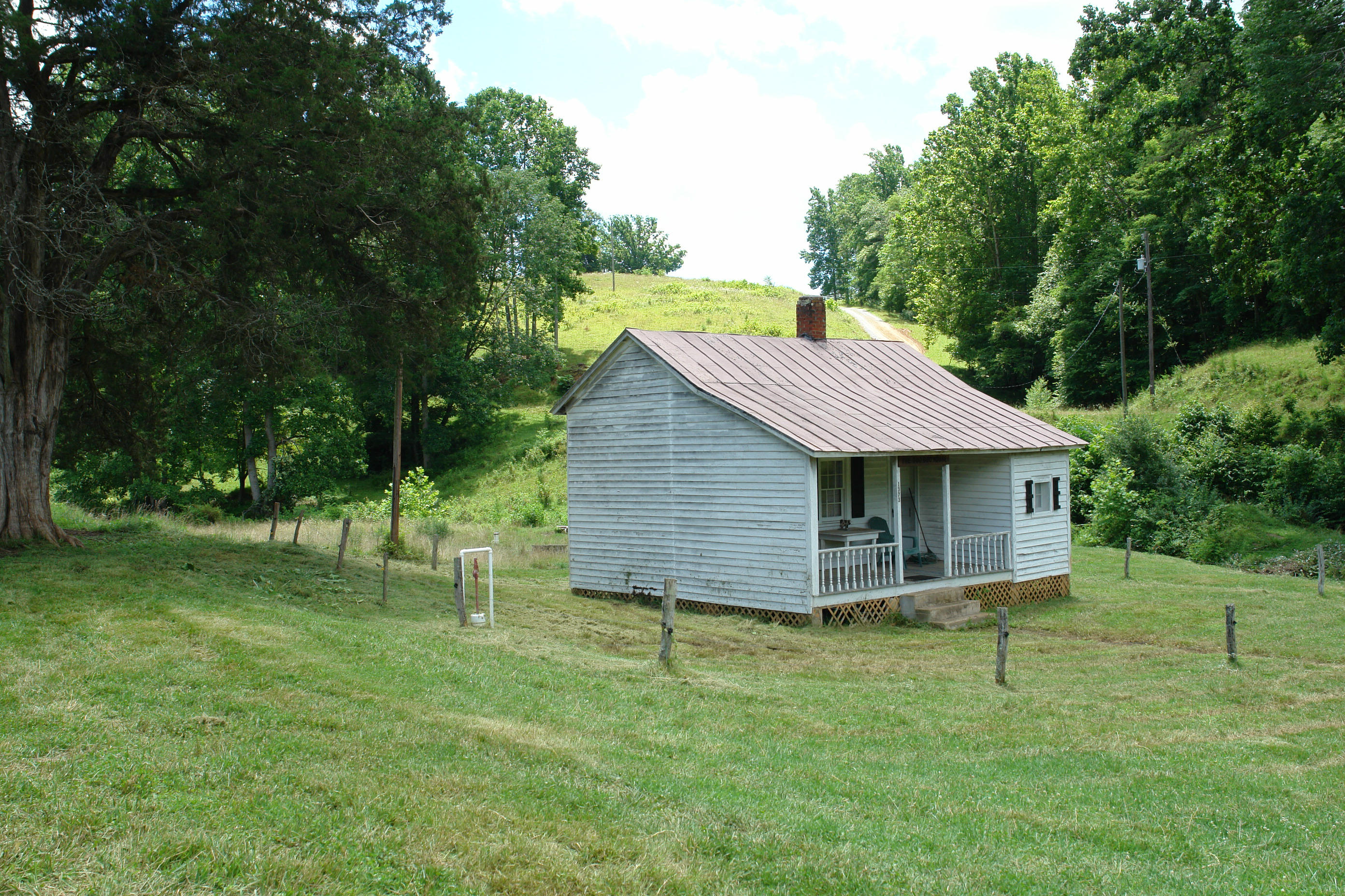 1373 Simmons Mill Road Thaxton, VA 24174 - Photo 12 of 15 House