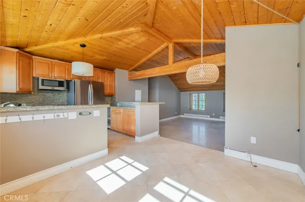 $4,000 | 2007 South Coast Highway, Laguna Beach, CA 92651