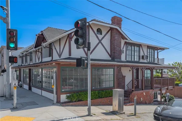 $4,000 | 2007 South Coast Highway, Laguna Beach, CA 92651