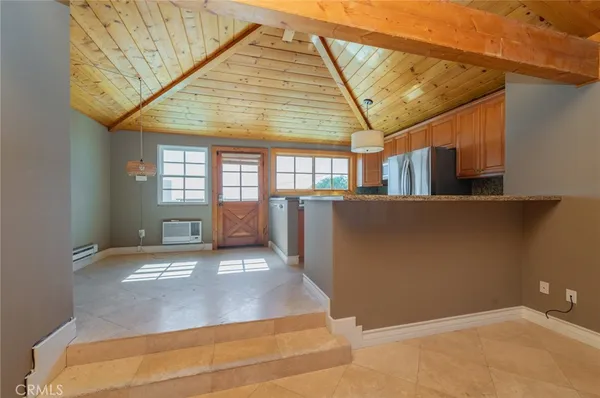 $4,000 | 2007 South Coast Highway, Laguna Beach, CA 92651