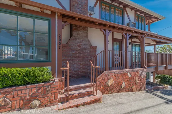 $4,000 | 2007 South Coast Highway, Laguna Beach, CA 92651