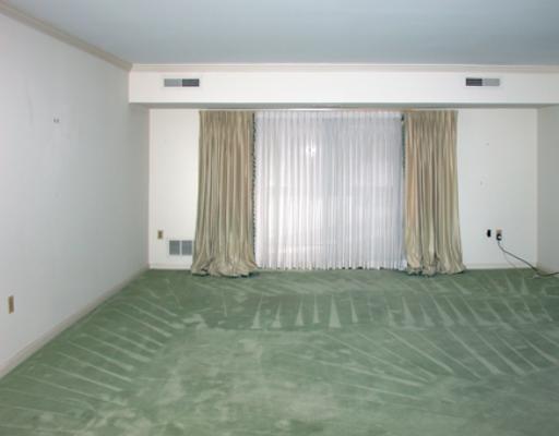 1500 Cochran Road, Unit 609 Pittsburgh, PA 15243 - Photo 5 of 11 Living Room.
