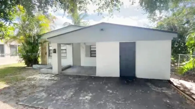 $3,200 | 1332 Northeast 177th Street, North Miami Beach, FL 33162