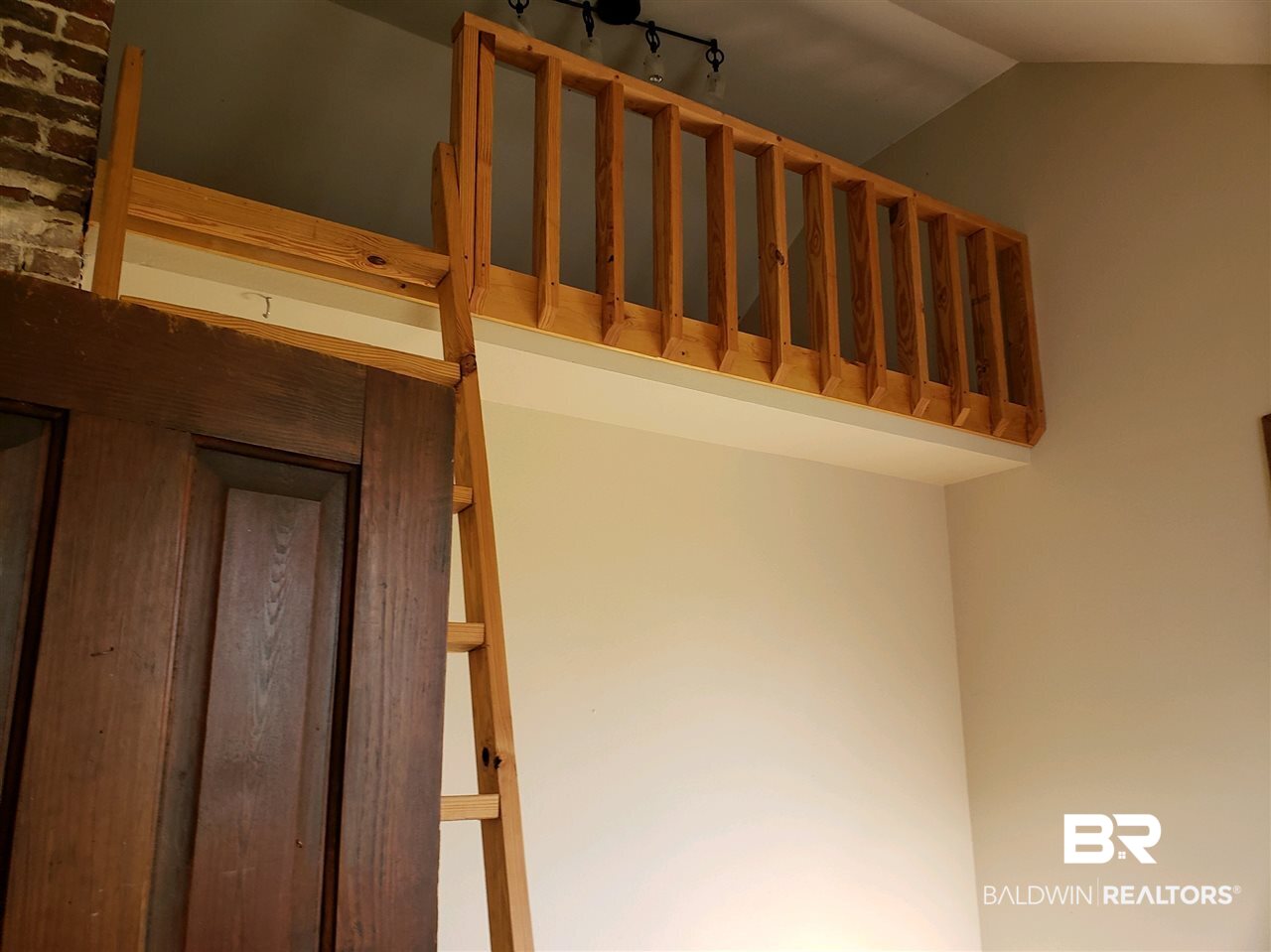 25700 Highway 98 Elberta, AL 36530 - Photo 10 of 10 Upstairs Bedroom Loft