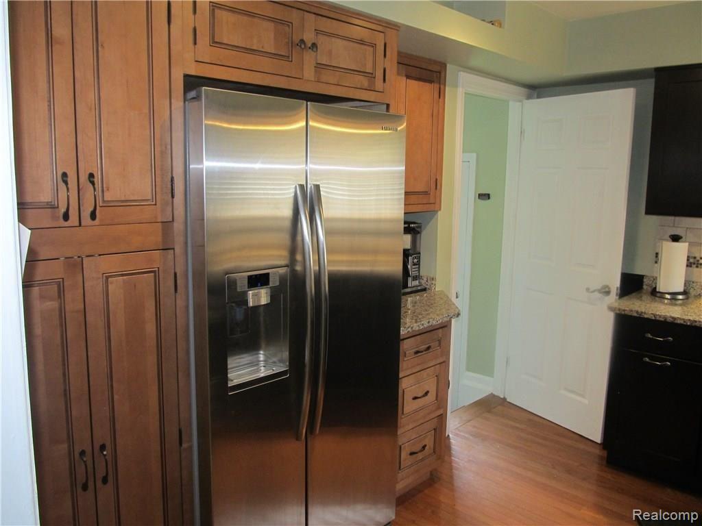 1680 Hampton Road Mount Clemens, MI 48043 - Photo 10 of 33 IMG_5987.JPG
