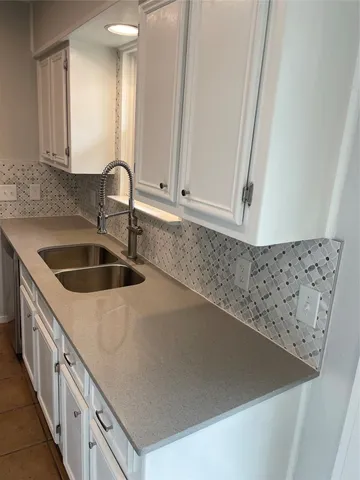 $1,885 | 4619 Jinx Avenue, Unit A, Austin, TX 78745