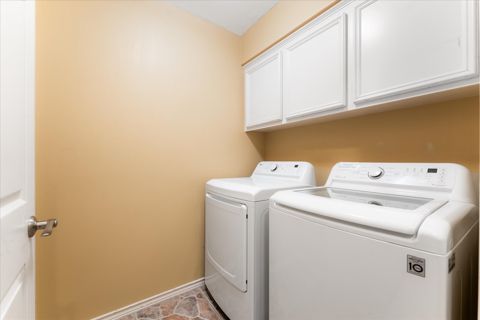24043 Termini-San Luis Pass Road Galveston, TX 77554 - Photo 23 of 26 a utility room with dryer and washer