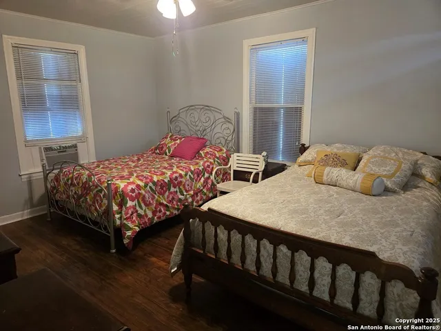 $199,500 | 464 County Road 613, Skidmore, TX 78389