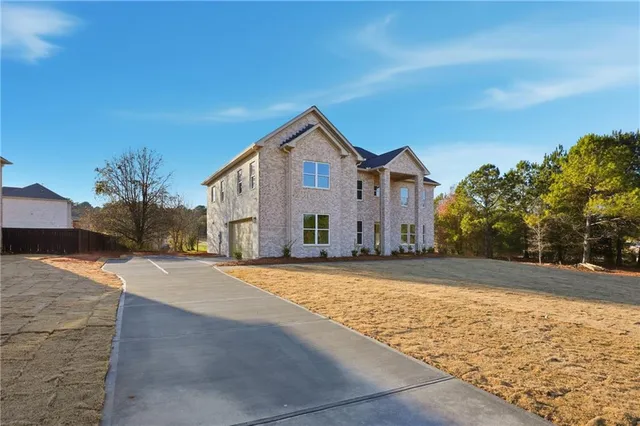 $649,999 | 230 Barcelona Drive, Covington, GA 30016