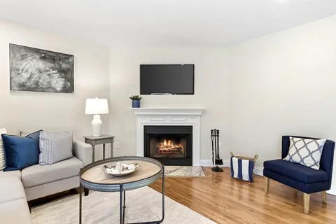 $819,000 | 43 North Mead Street, Unit 43, Boston, MA 02129