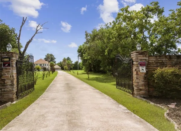 $510,000 | 21119 Rhodes Road, Spring, TX 77388