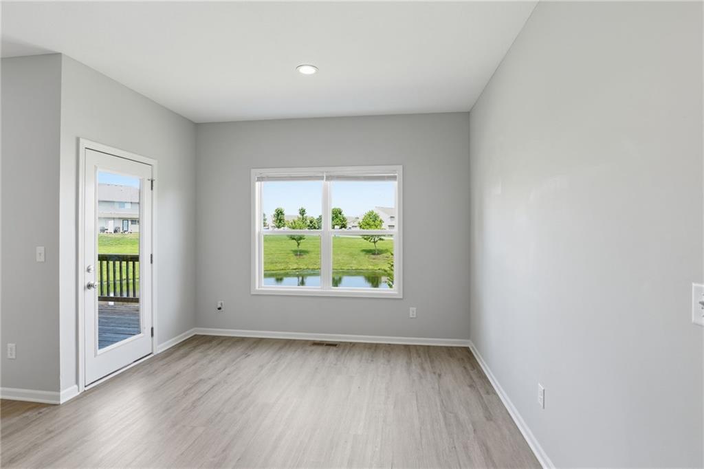 21709 North Ridge Peculiar, MO 64078 - Photo 14 of 60