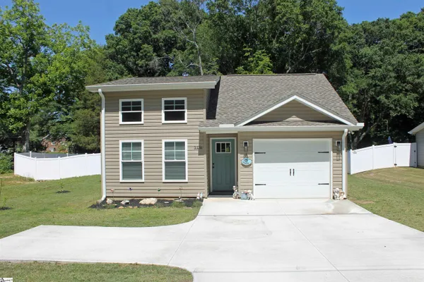 $260,000 | 3 C Street, Williamston, SC 29697